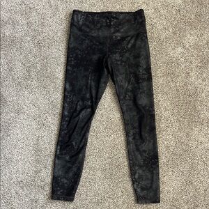 Women’s High-Waist Black Printed Leggings